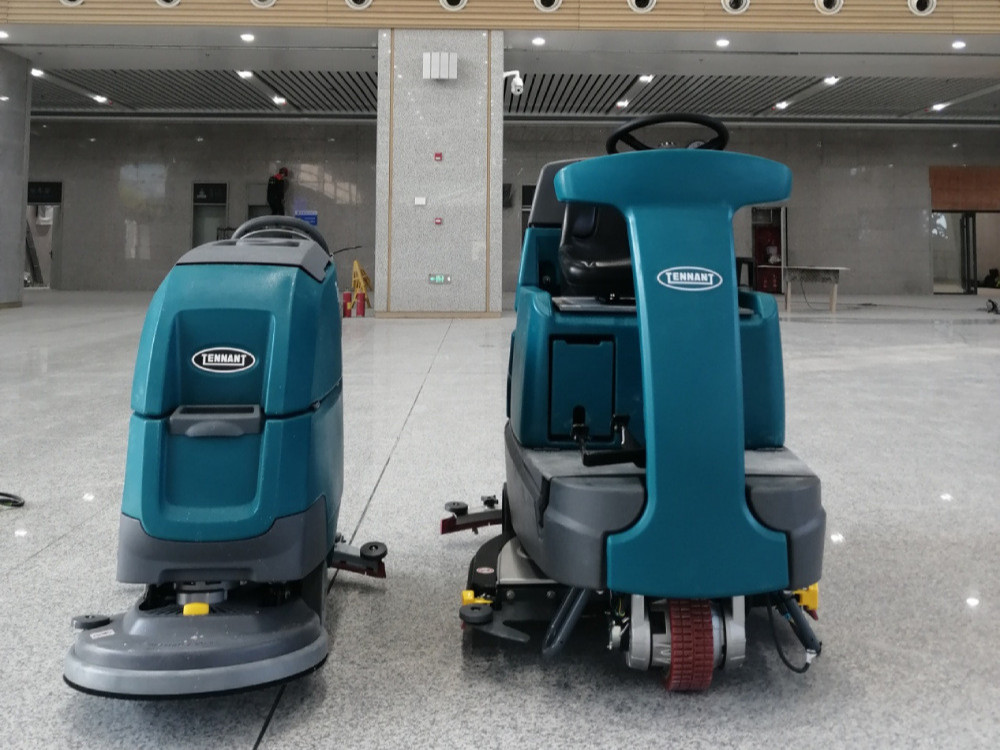 不同價(jià)位的電動洗地機(jī)應(yīng)該怎么選？