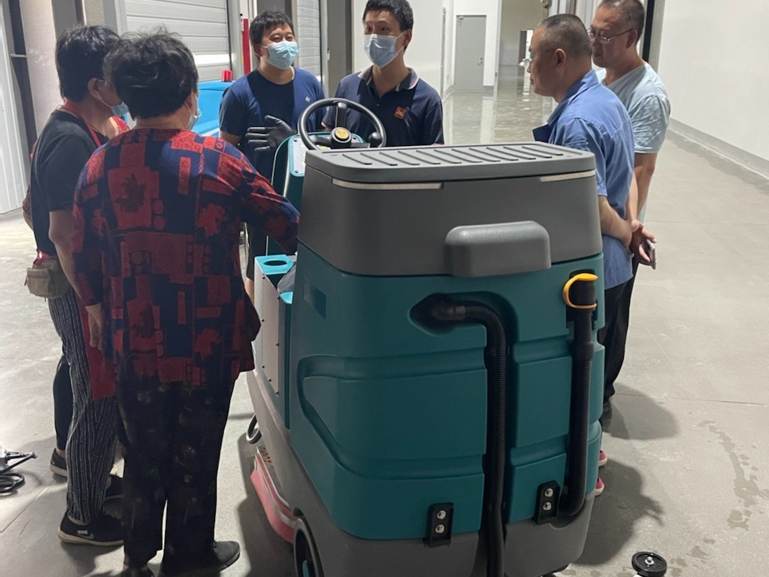 洗地機(jī)的刷盤使用久了，為什么會(huì)出現(xiàn)故障呢