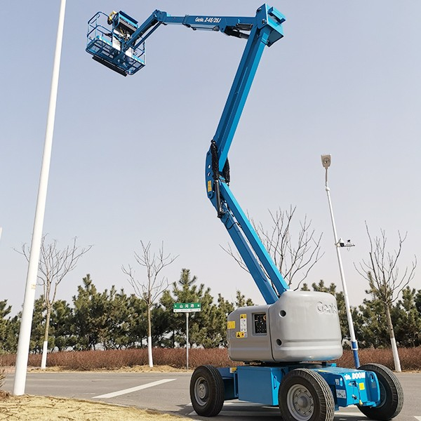 曲臂型高空作業(yè)平臺 Z-45/25J DC 曲臂型高空作業(yè)平臺 Z-45/25J DC