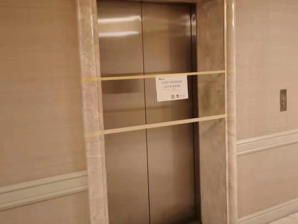 電梯消毒遭腐蝕，如何才能避免？