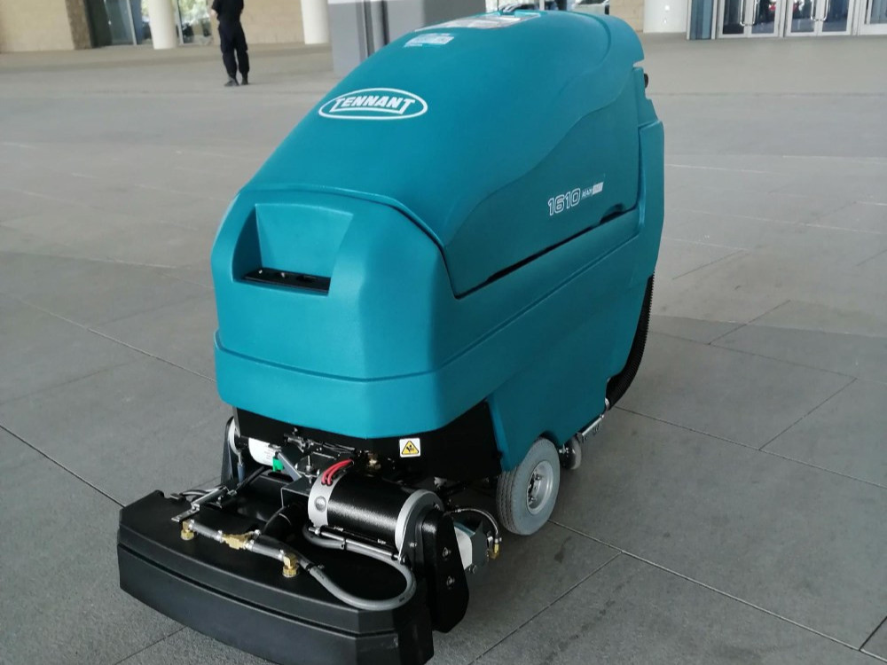 地鐵站還在用傳統(tǒng)人工清潔？那就OUT了！